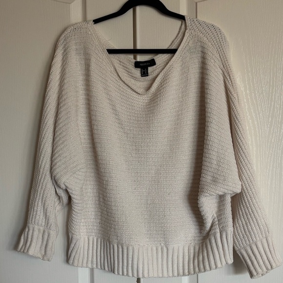 Forever 21 ivory chunky knit boatneck butterfly sleeve sweater size 1X - Picture 1 of 5